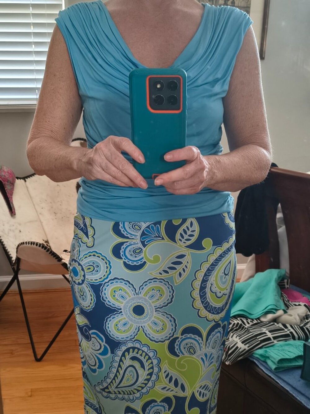 Summer skirt and top, very comfortable have fun colors